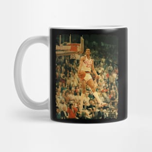 Larry Nance - Vintage Design Of Basketball Mug